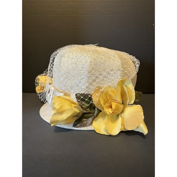 Vintage 1950s Straw Pillbox Hat Yellow Flowers Veil